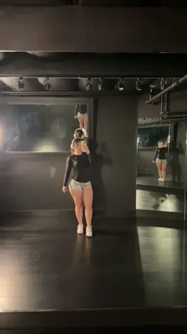 High waisted gym leggings /short with  butt lifting 🤌🏼✨  #amazon #amazonmusthaves #amazonfashion #gymfit #trendy #basic #omkagi #omkagifashion #omkagileggings #workoutleggings #scrunchleggings #trendy #fyp 😌 #lazulilabel #flatteringleggings #shapewear #leggings #legginhshaul #gymleggings #leggingsoutfit #leggingsaddict #gymgirls #tiktokleggings #virallegging #mindsetmotivation #gymmotivation #gymgirl #fitness #discipline   #amazon #amazonmusthaves #amazonfashion #gymfit #trendy #basic #omkagi #omkagifashion #omkagileggings #workoutleggings #scrunchleggings #trendy #fyp #FitWomen #GirlsWhoLift #StrongWomen #FitnessMotivation #WomenWhoWorkOut #FitLife #FitGirl #FemaleFitness #WomenFitnessGoals #HealthyLifestyle