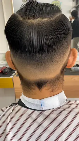 tutorial potong rambut pemula bagian samping, semoga bermanfaat #fyp #tukangcukur #barbershop #haircut #barbershoptasikmalaya 
