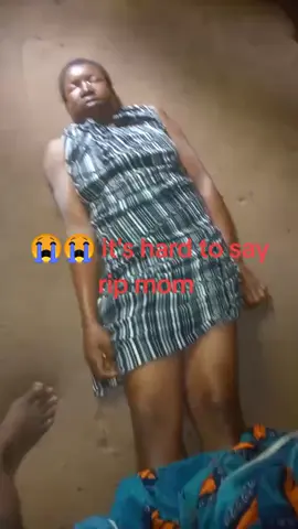 it's completely one year my mom lift this world 😭😭😭 keep on resting mom 