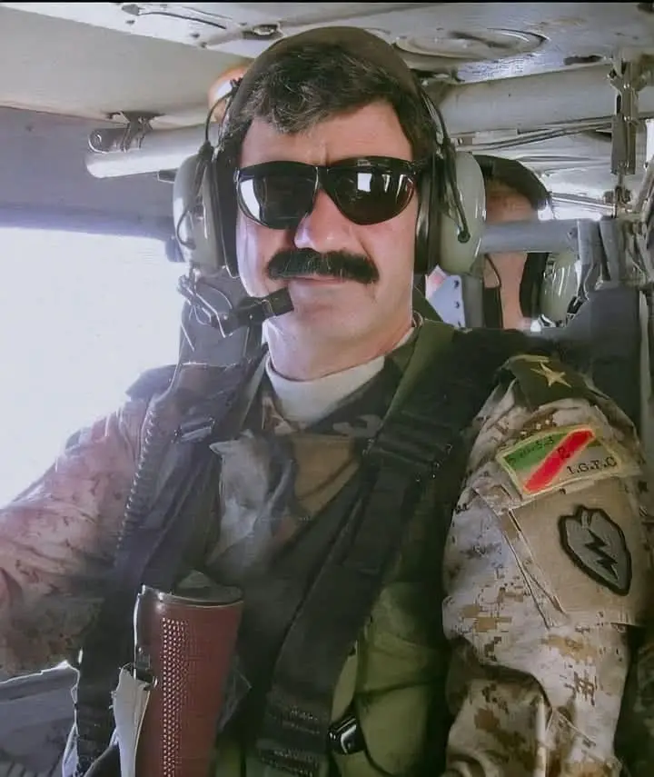 الشيخ رعد نايف حروش الاحمدي، ضابط برتبة مقدم ركن وأمر فوج في الجيش العراقي عمل في قاطع جنوب غرب نينوى (قضاء الحضر) و ثم نقل الى الرمادي، قَتل الكثير من قادة التنظيم الارهـ١بي حتى لُقب بـ