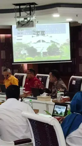 insyaallah Buton Tengah akan berkembang 2 kali lebih cepat. upaya membangun perumahan bagi rakyat kurang mampu. gasssss poollll papati💪💪💪👍