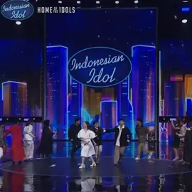 2 hari sebelum penampilan terakhir mereka bareng bareng di panggung idol 🥺🤍 @Rara Sudirman @fajarnurdiansyah @vanessa.simorangkir @kenkorizqullah @piche.kota @shakirra.vier @shabrina_leonita @angiecarvalho_08 @tioardhanaa__ @axelnbbn_ @manisallona @anjeliadom @nakeisha_syifa  @meisyahirah  #indonesianidolxiii #indonesianidol #rcti #masukberanda #fyppppppppppppppppppppppp #fypage #4u #4upageシ #rarasudirman #fajarnoor #vanessazee #piche #axello #shakirravier #anjeliadom #manisallona #nakei #mesahira #shabrinaleanor #kenriz #ardhitio #angiecarvalho 
