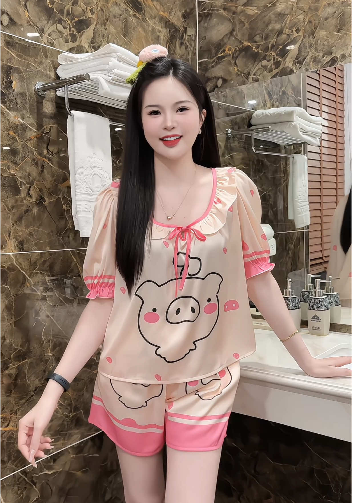Bộ ngủ lụa cổ bèo #champhanriview #review #champhan #thoitrangnu #dobo #bongu #bongulua #pijama 