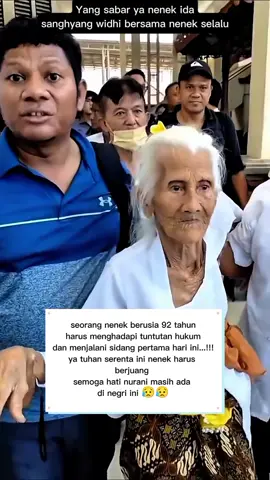 yang sabar ya nenek semoga nenek bisa lepas dari kenyataan ini dan hidup bahagia di masa senja nenek😥 #nenek #nenekviral #ibu #hukum #hukumindonesia #trending #viral #fypシ #fyp 