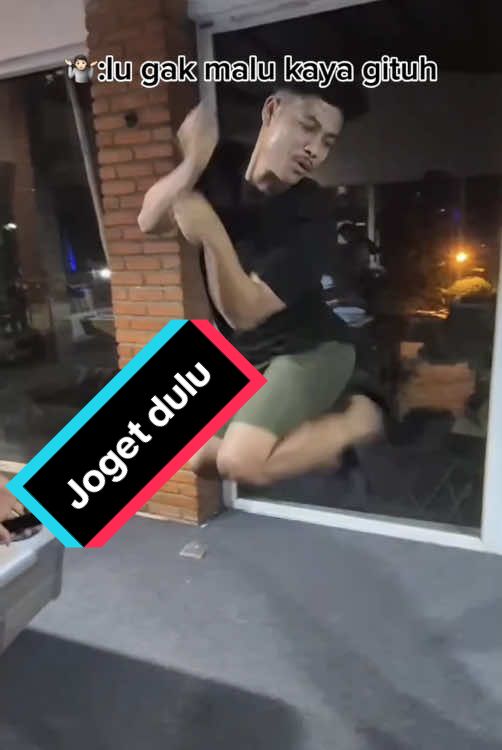 Wkwk.                                                   @AHRUL🇵🇸#fypage 