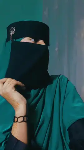 😎🥰......وراء كل رجل عظيم امرأة عظيمة  #rayaan____ali #hijapgirl #ترند #شعب_الصيني_ماله_حل😂😂 #creatorsearchinsights #creatorsearchinsights #fouryou 