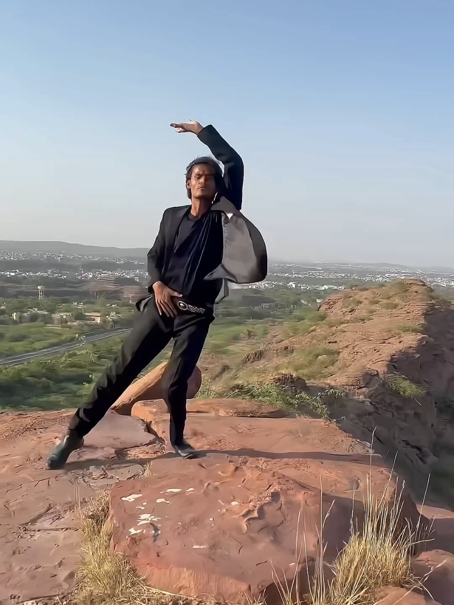 Dekhne walo ne #dance #song #fypシ #fyp #foryoupage #foryou #hulkpti #babafan 