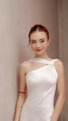 Want picture-perfect skin without the filter? 👀😍 Start with this soap. Niacinamide Whitening Soap = real glow. 📸💫 #prestigeinternational #mannixcaranchoofficial #prestigeniacinamidesoap #niacinamidesoap #Niacinamide #WhiteningSoap 