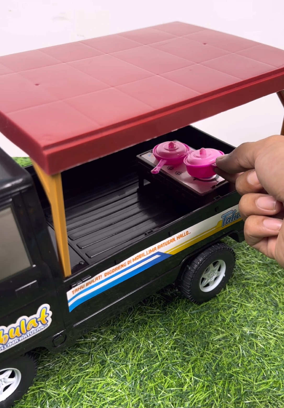 Mobil Mainan Tahu Bulat #mobilmobilan 