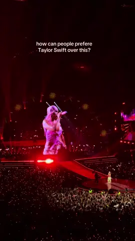 I need music that makes me dance 💃@Karol G #bichota #karolg #fyp #parati 