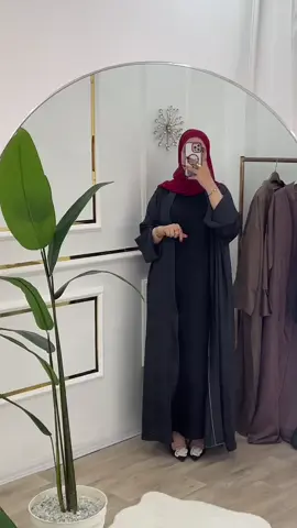 ✨ عباية وردة… لمسة فخامة وأسلوب لا يُضاهر تميّزي بإطلالة استثنائية مع 0669977935.  0775886684 عباية وردة المصممة بأناقة من قماش الجاكار الفاخر، المعروف بجودته العالية وملمسه الراقي.تصميم فريد يجمع 5 ألوان متناغمة تضفي سحرًا وجاذبية في كل تفصيلة، لتناسب ذوقك الرفيع.متوفرة بجميع المقاسات من 36 إلى 58الكمية محدودة جدًا – احجزي الآن قبل النفاد!✨ السعر عبر الخاص ✨⚡ لا تفوّتي الفرصة، تواصلي معنا الآن!