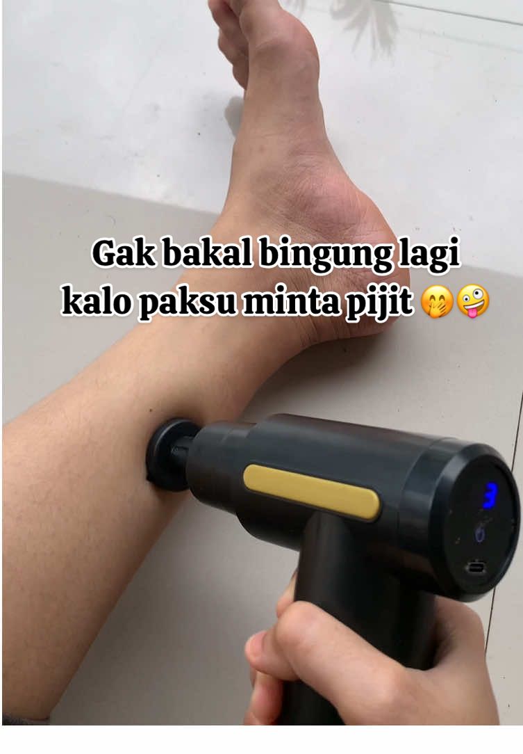 yang terpenting gak bikin tangan pegel 🤣🤣… #alatpijat #pijatelektrik #alatterapi #pijatelektrikmurah #massage #alatterapipijatelektrik 