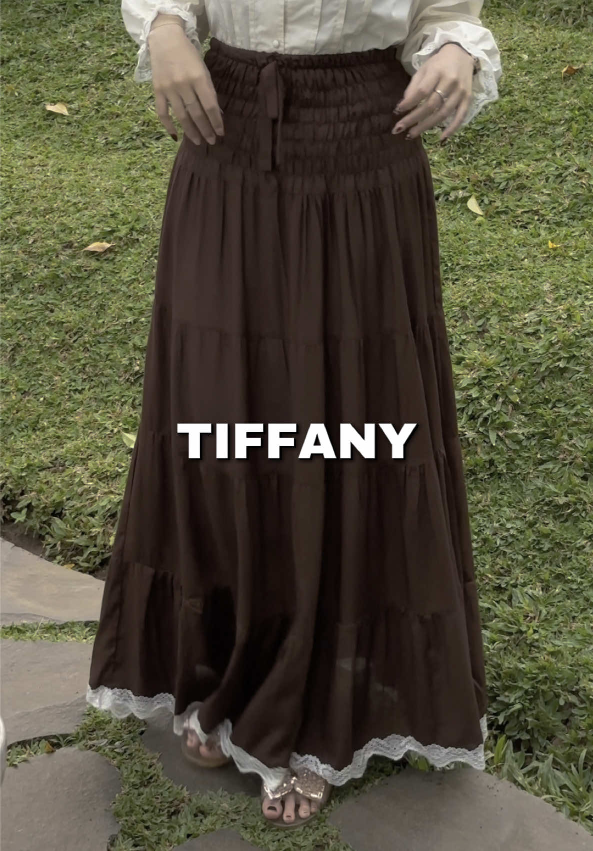 kalian wajib bgt punya rok yang satu ini🤩🤎🎀  #rok #skirt #ootdrok #rokmurah #ootdfashion #rokcoqquete 