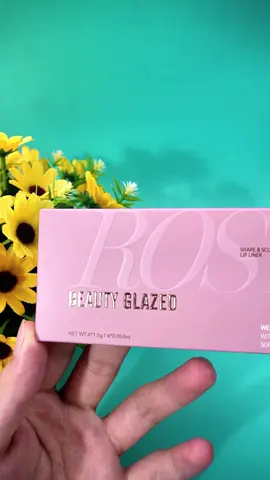 New color C.ROSY waterproof and long lasting 🥰🤩😍#tiktokshopping #Beautyglazed #beauty #goodstuff #lips #beautyglazedph #wateproof #lipliner 