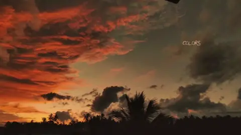 denger ni lagu vibesnya kek.. . . #vibes #2023 #laguold #athousandyears #pocox3nfc #sunset #sunsetvibes #masukberanda #fyp #xybca #colorgrading #sadvibes
