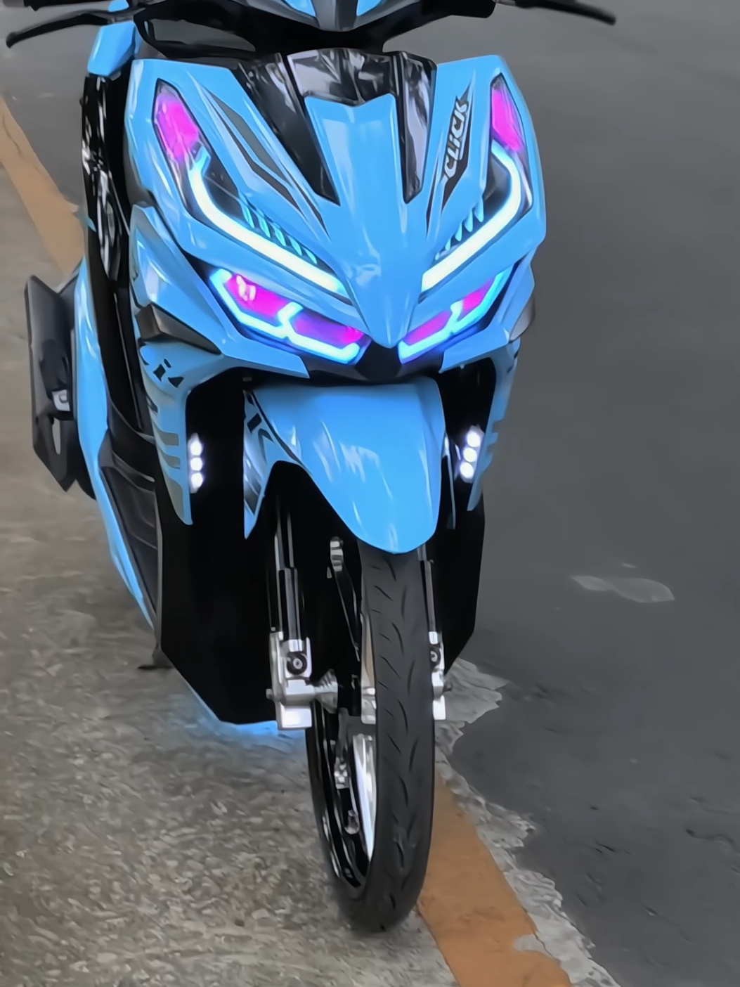 pesona knalpot standar 🥹 . . #beranda #lewatberanda #fyppp #fypシ゚ #fypp #vario #vario125 