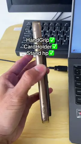 3 in 1 gak usah lagi pake satu satu… #cardholder #griphp #standhp 