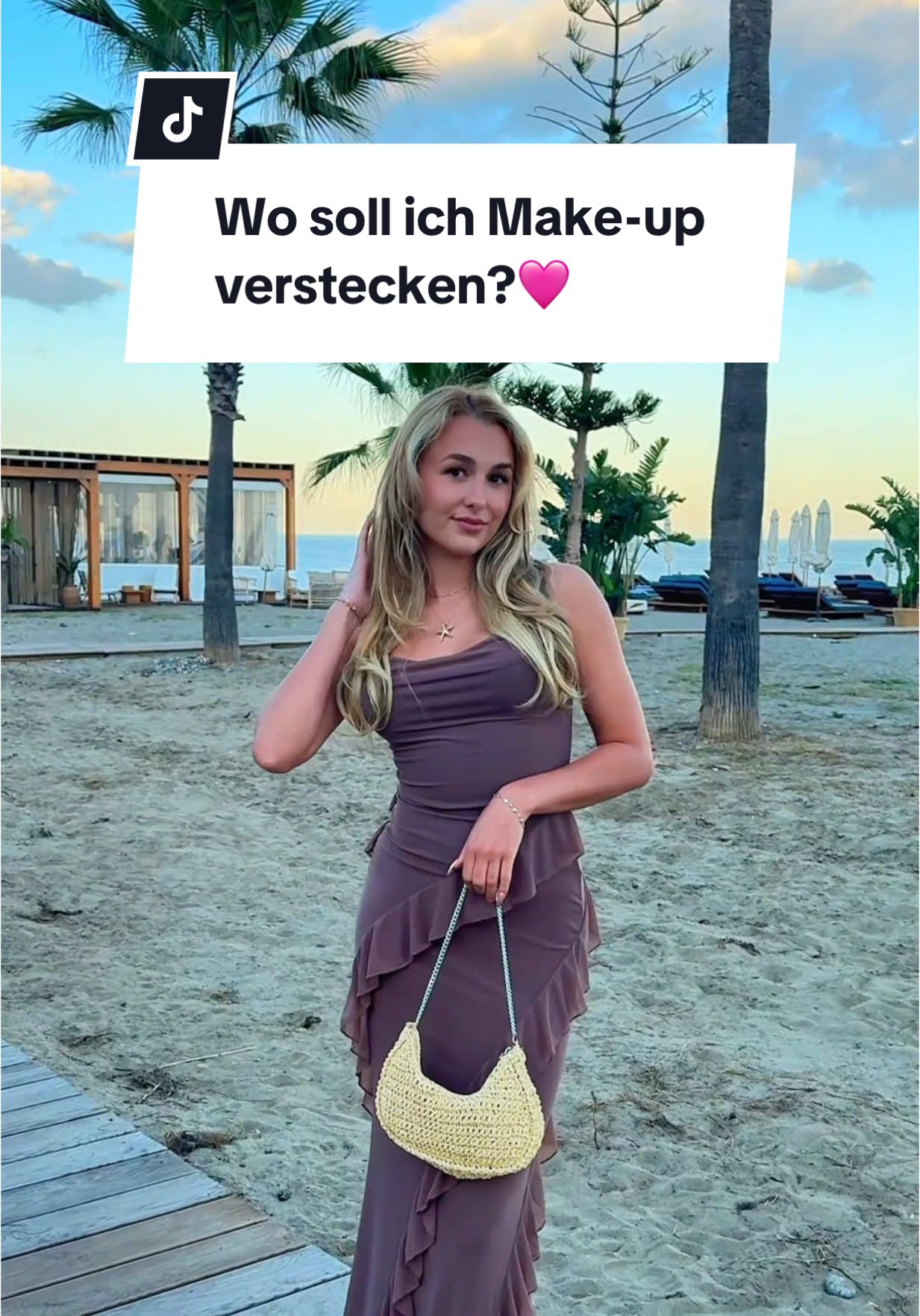 Kommentiert mal, wo ich Make-up verstecken soll🩷✨ #österreich 