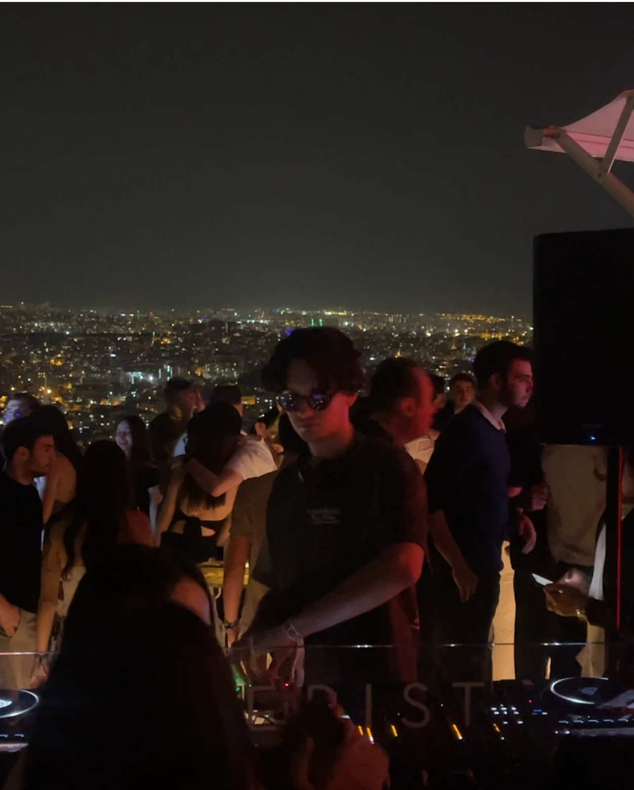 📍Istanbul, Turkey #housemusic #istanbul #turkeytiktok #upperist #partytime #keinemusik #terrace 
