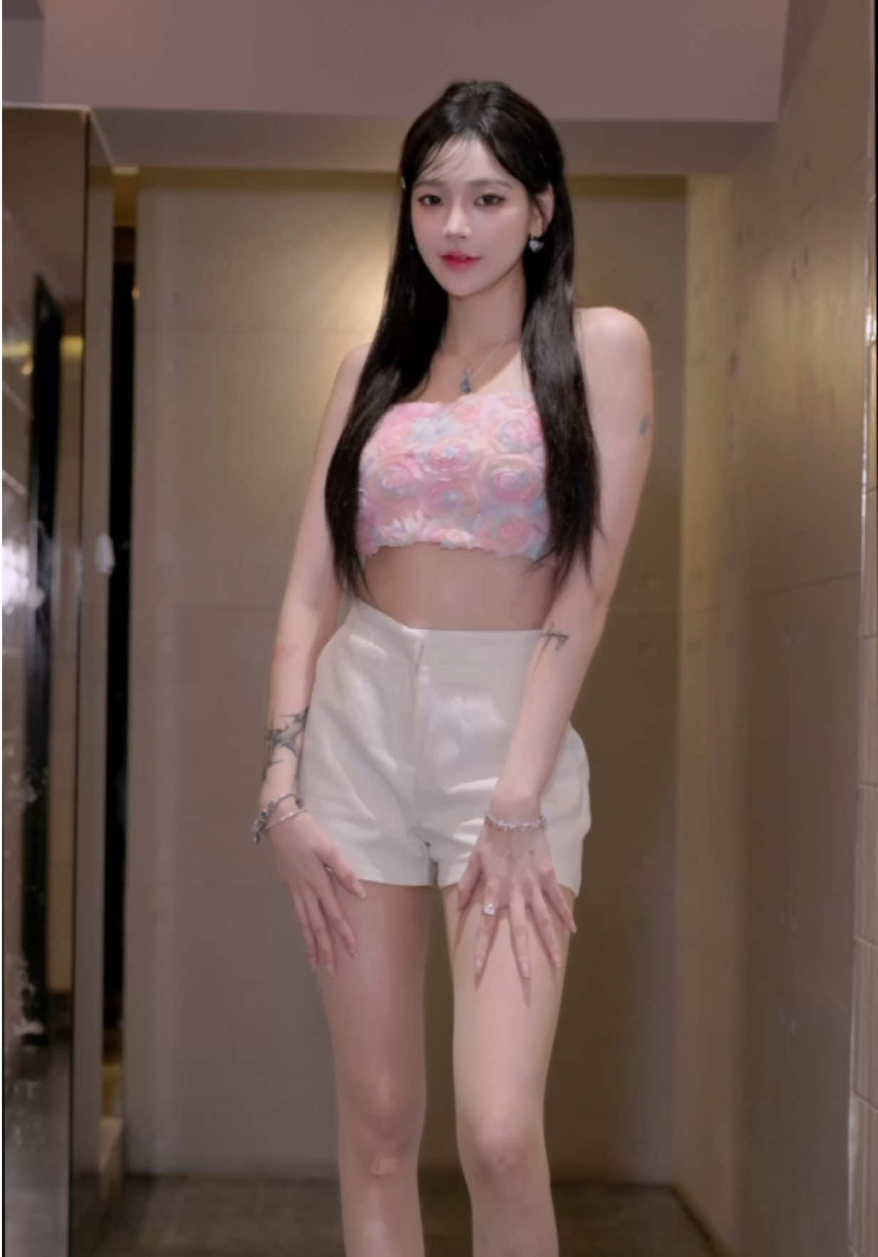 아주 중독적인 노래로 한방! 얍!🧸 . #댄스 #댄스챌린지 #trending #fyp #dance #viral #trend #01 