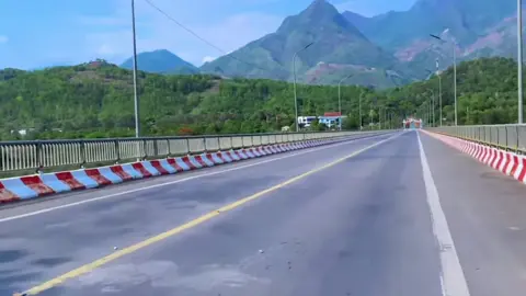 Cầu cứng Mường La #sonla #nuochoanu 