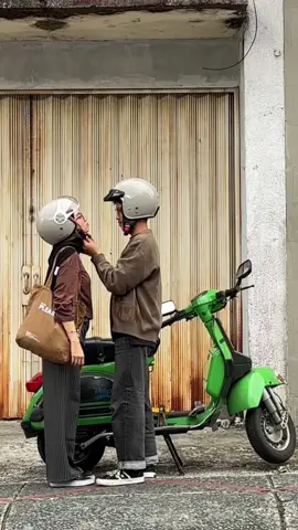 #OOTD #fitcheck #outfit #outfitideas #outfitinspo #dailyoutfits #fyp #fitspo #couple #couplefitcheck #helmcargloss #helmcouple 