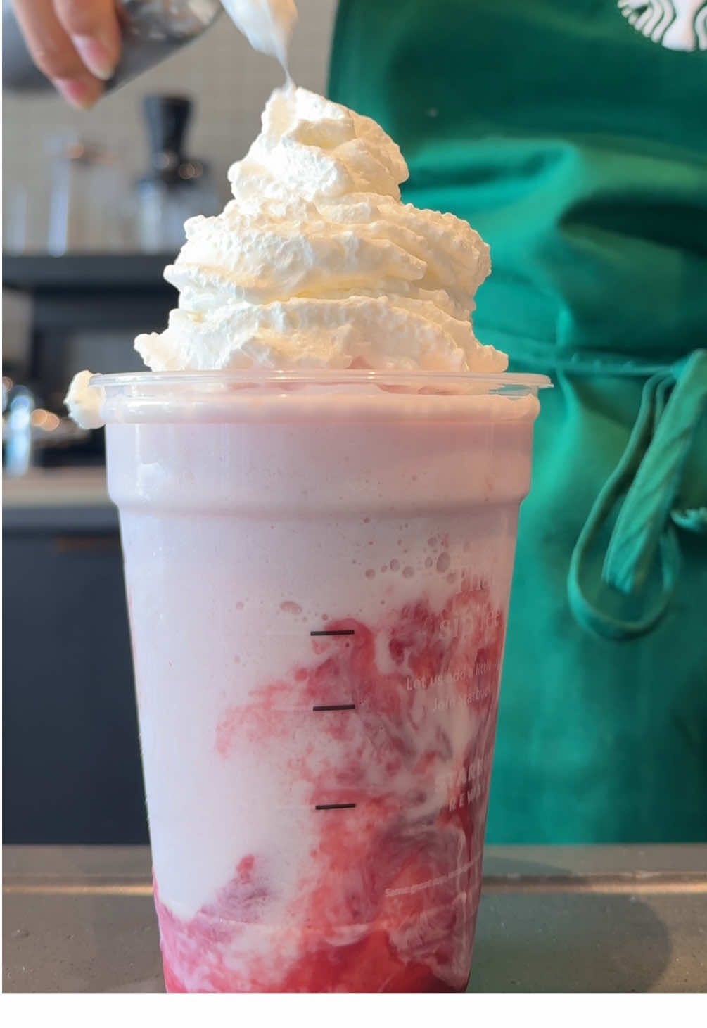 Who’s ready for the summer drinks 👀 #starbucks 