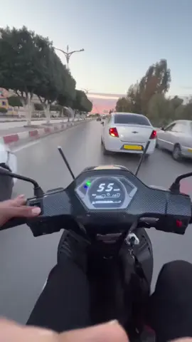 #الشعب_الصيني_ماله_حل😂😂 #maroco🇲🇦algeria🇩🇿tunisia🇹🇳 #trendingvideo #motorcycle 