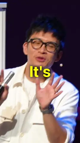 This topic goes VIRAL every time I post it. The pause is one of the most underrated communication tools to speak with impact and confidence. Do you agree?