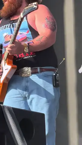 Kameron Marlowe is amazing!  🤩 Over Now. #sandinmyboots #kameronmarlowe #concerts #fyp #gulfshores @Kameron Marlowe @morganwallen 