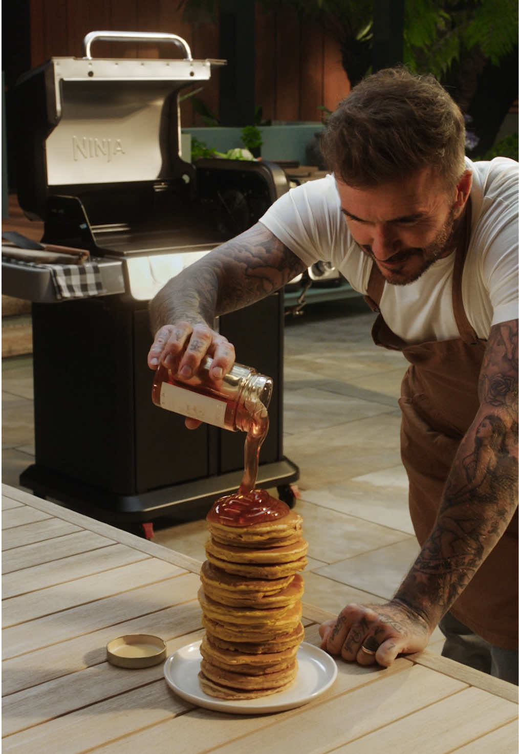 Easily done… 👀🥞 all in one take 🎬🤥 @Ninja Kitchen #NinjaFlexFlame 😆