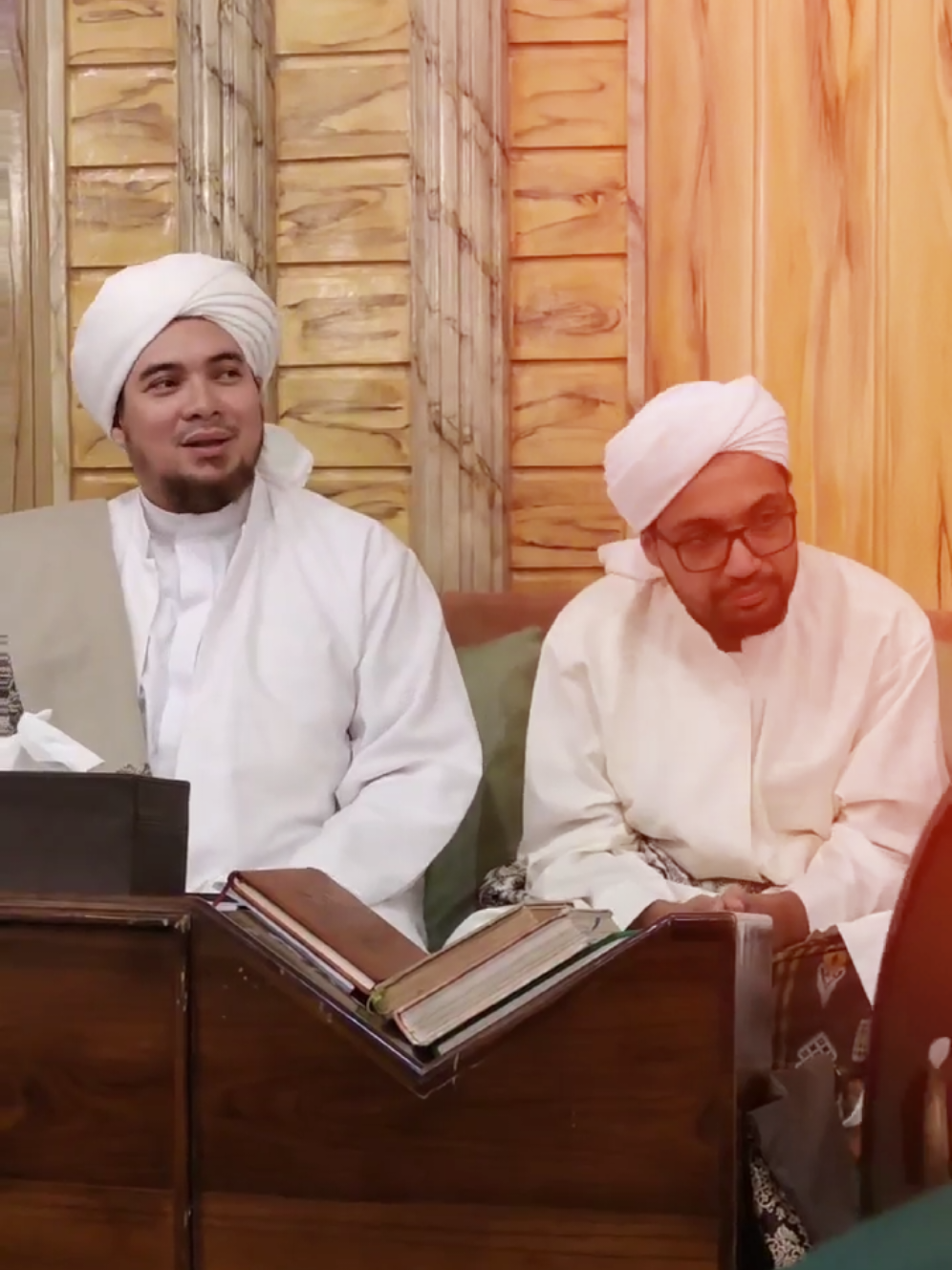 murobbi al-habib jindan bin novel bin jindan🥰 .  .  .  #pecintaulamadanhabaib #panutanku #habibi #muhibbin_ulama_dan_habaib #muhibbin #kalamulama #habibjindan 