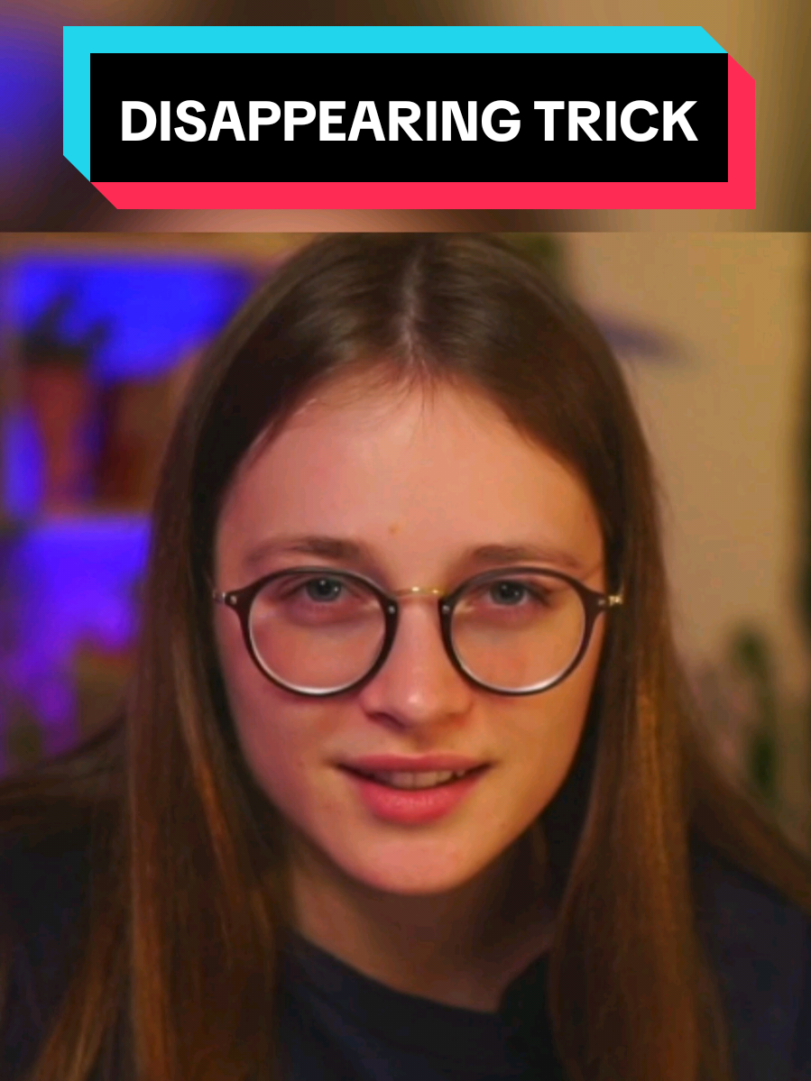 Where did qoqsik go? 😱 There's a reason they call her the female David Copperfield @qoqsik #qoqsik1 @qoqsik1 #disappearing #magic #magictrick #davidcopperfield #twitch #streaming 