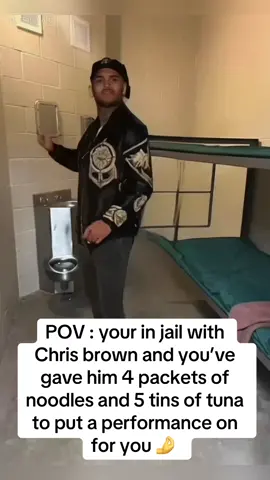 I wonder if he’s tried the tuna and noodles yet 😭😂 #fyp #chrisbrown #breezy #arrested #jail #prison #tour #concert 