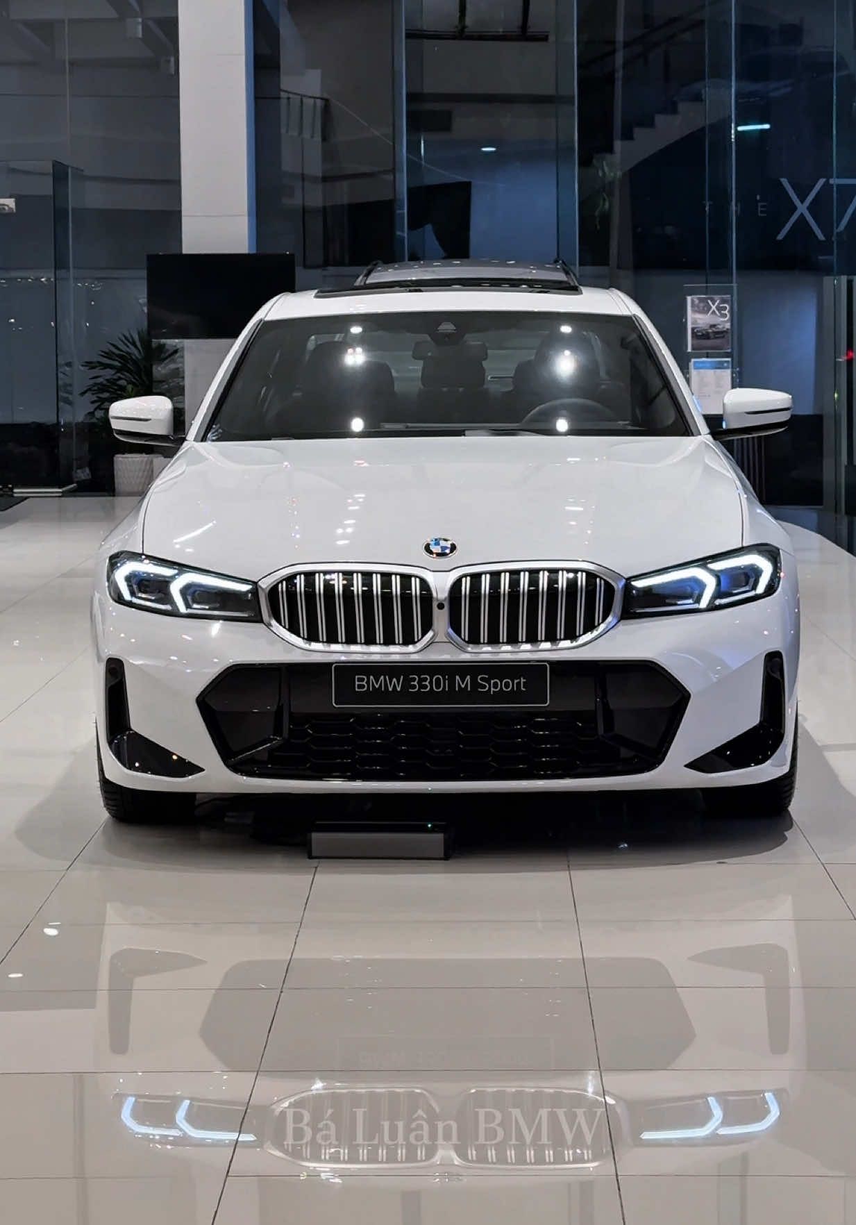 BMW 330i M Sport vẫn mang 1 nét riêng đặc biệt, thoáng chốc không thể rời mắt ... #bmw #330i #330imsport #phumyhung 