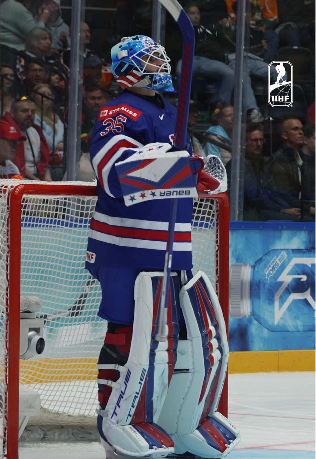 Joey Daccord’s pre-game routine. 🔁🔥 #MensWorlds #IIHF #hockey #hockeytok 