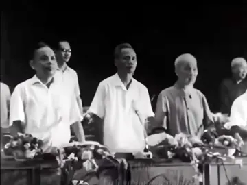 🇻🇳 Thước phim tư liệu về hình ảnh Chủ tịch Hồ Chí Minh xuất hiện trước công chúng chỉ vài tháng trước khi Người qua đời trong Lễ chào mừng đoàn đại biểu Chính phủ Cách mạng lâm thời Cộng Hoà Miền Nam Việt Nam tại Hà Nội vào năm 1969. #Mậm 