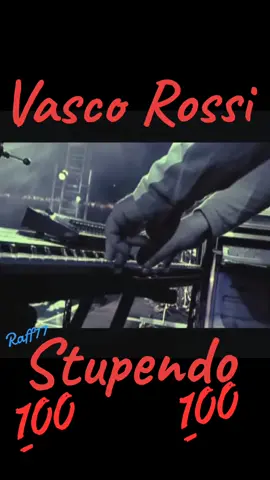 #vascorossiofficial #stupendo #musicaitaliana🎶🇮🇹 #canzoni #vascorossi #grandeartista#voliamoneixte✈🦁🔝💯💥 #perteeeee #BIGASYOOX 