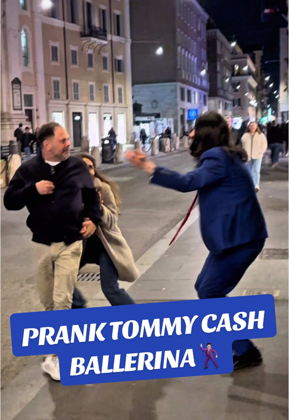 PRANK TOMMY CASH FUNNY🕺🏻. @$ #prankwars #tommycash #ballerina #espressomachine #eurovision #dancer #divertente #trand #reaction #risate #humor 