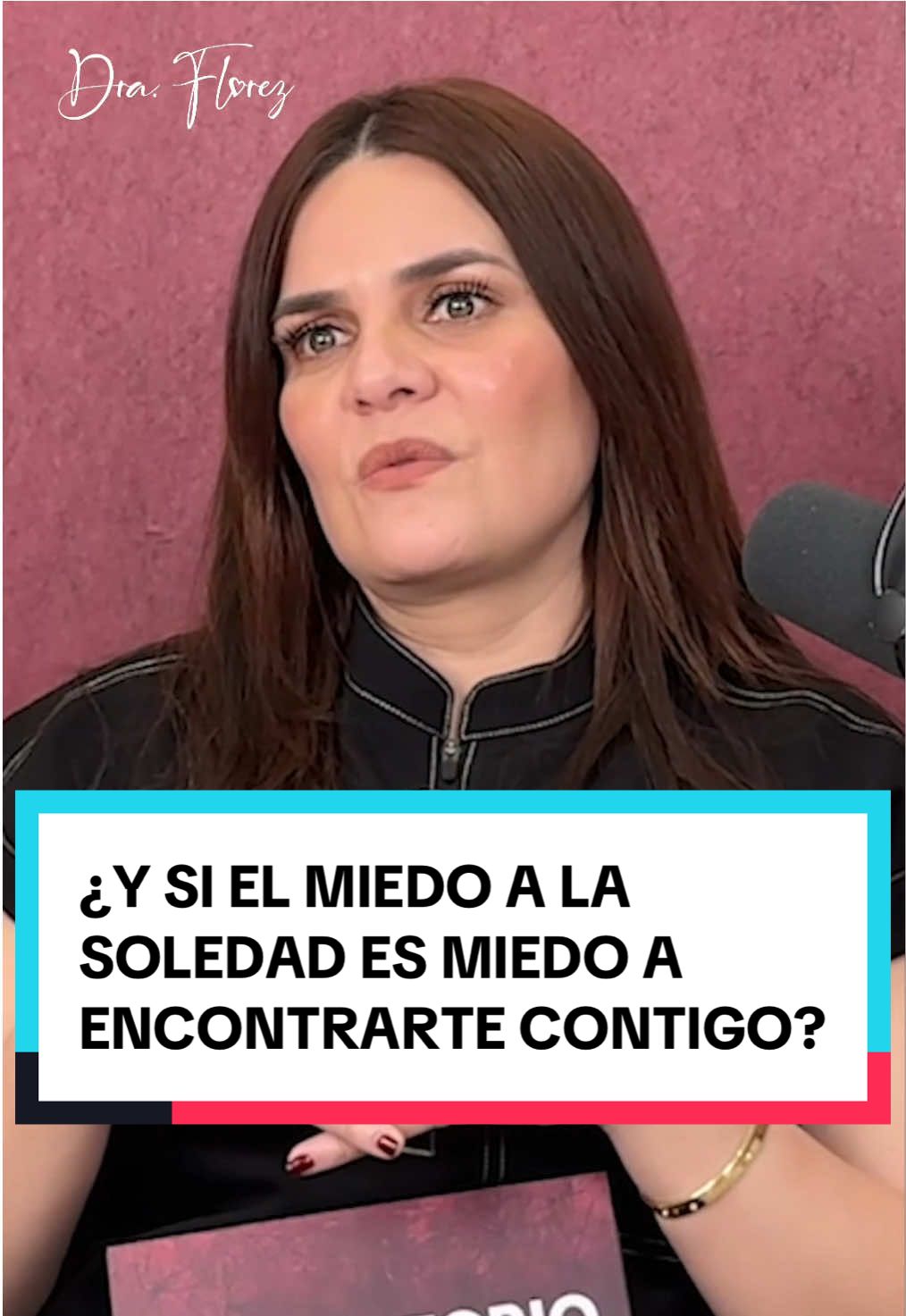 ¿Estás huyendo de la soledad… o de ti misma? El verdadero miedo no es estar sola, es encontrarte contigo. Únete a las TERAPIAS GRUPALES EN VIVO de todos los miércoles 8p.m hora Miami y aprende a hacerte compañía sin miedo y con amor propio. Más info en el link de mi perfil. #fyp #amorpropio #soledad #temor 