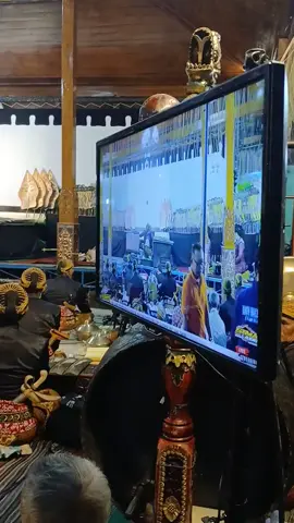 monggo sareng² pagelaran wayang kulit pendopo punden dengklik dlm acara sedekah bumi growong lor #tradisi #wayangkulit #jawapride #growonglor #juwana #fypppppppppppppppppppppp 