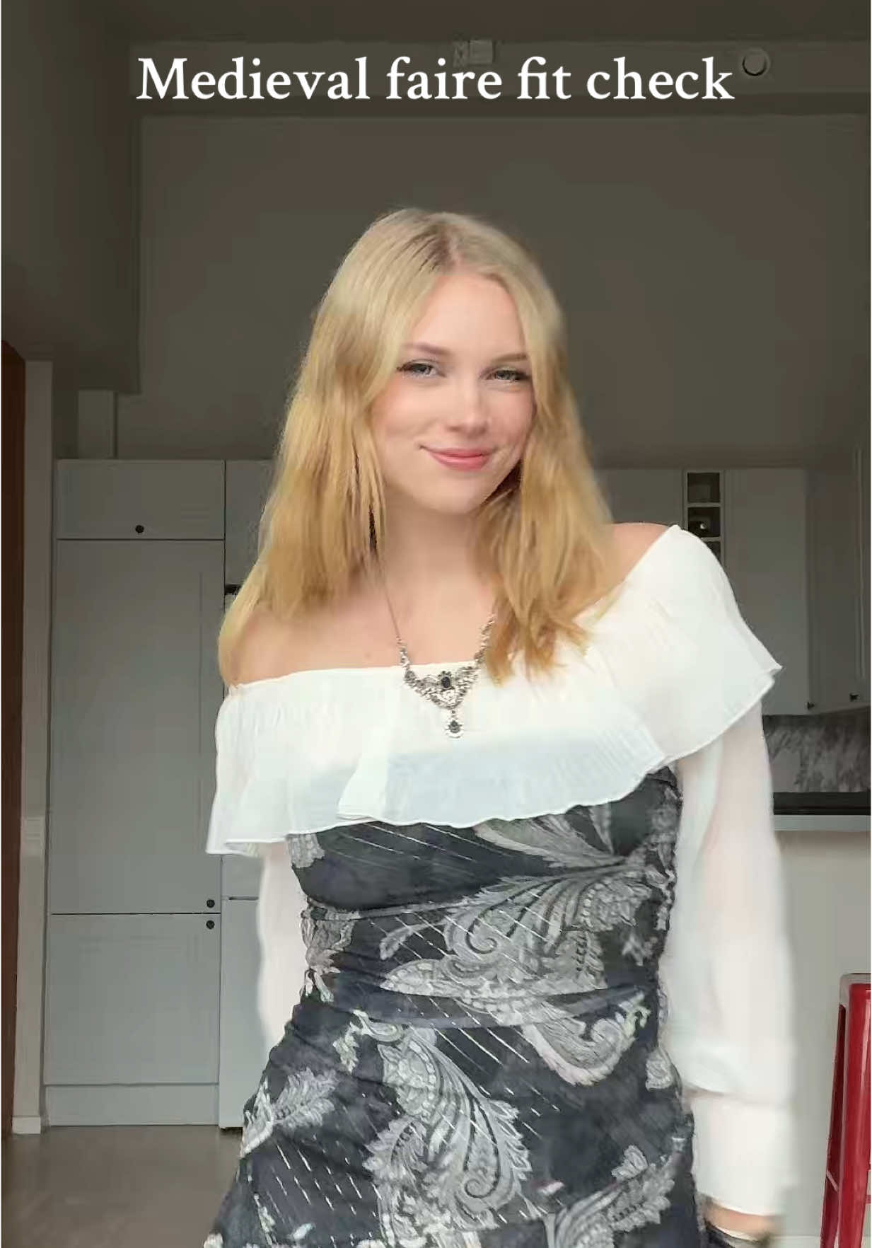 I felt so pretty today hihi #foryou #medieval #medievalfaire #renessaincefaire 
