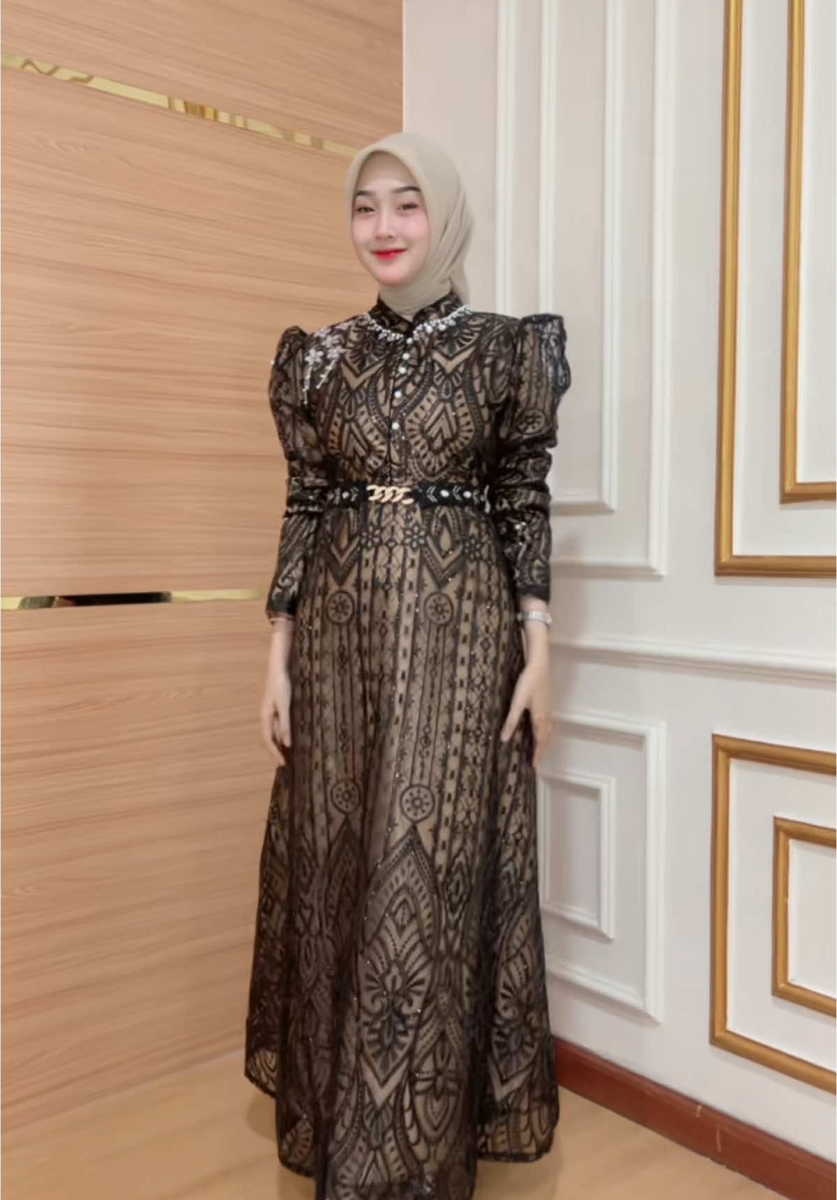 Baru! Mireyaa Gamis🖤✨  #farlyfashion #fashionhijab #fashionmuslim #viral2025 #gamismurah #viraltiktok #fyp 