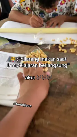 Wess mbohh #fyp #masukberandafyp #viral #lewatberanda #sekolah #katakata #smpstory 