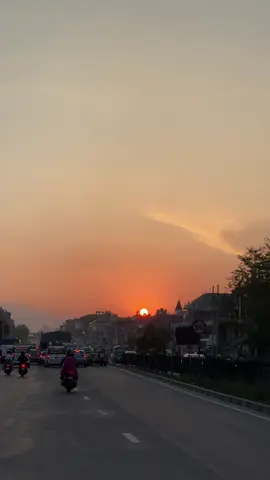 Pov: you’re witnessing beautiful sunset view from Chardobato Road. ❤️ #ROB #chardobato #thimi #sunset #fyp 