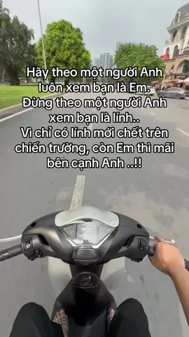 Tôi vấp ngã dưới mưa nhưng không trách đường trơn, chỉ trách đôi giầy tôi đi quá đểu..