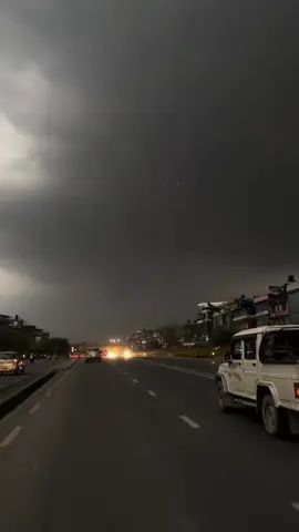 heavy rain day on city#raininkathamandu #pageforyou #coolweather😘😎 #koteshwor_kathmandu 
