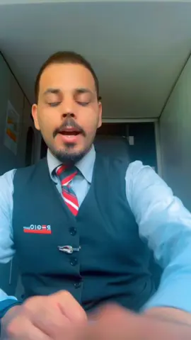 Fährst du mit Bus und Bahn? Dann musst du diese Video gucken #TikTokTrends #viralvideos #contentcreation #views #zachking #kyrie #balanceunlimited #nba2k #basketballplayer #nbcannielive #sports #marcjacobs #aftercare #fation #fationtrends #news #creatorinsights #foryoupage❤️❤️ #for #you #db #taxi #afghanistan🇦🇫 #likе #comment #following 