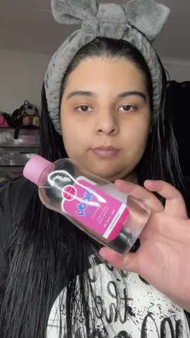 Shave my skin for a better makeup application. #shaveskinforbettermakeupapplication #fypage 