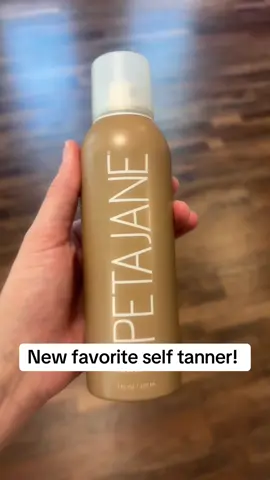 Just found my new favorite self-tanner 🤎 It’s an aerosol, so it feels like a spray tan—but at home! So easy to use, goes on super smooth, and I just rubbed it in real quick to make sure it was even everywhere. Faster than anything else I’ve tried! I’m obsessed 🙌 #selftannerwin #tanningroutine #spraytanathome #easytanning #aerosoltanner #GlowUp #beautyhacks 